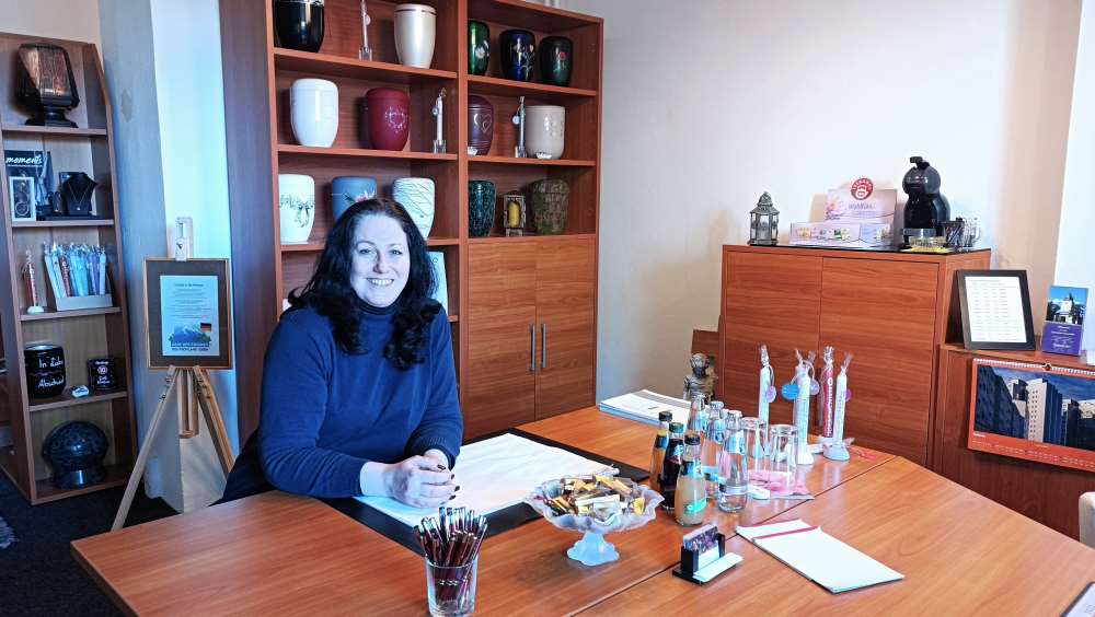 Kristina Lastowezky, Bestatterin des ESF Bestattungen Marzahn, MP 43.